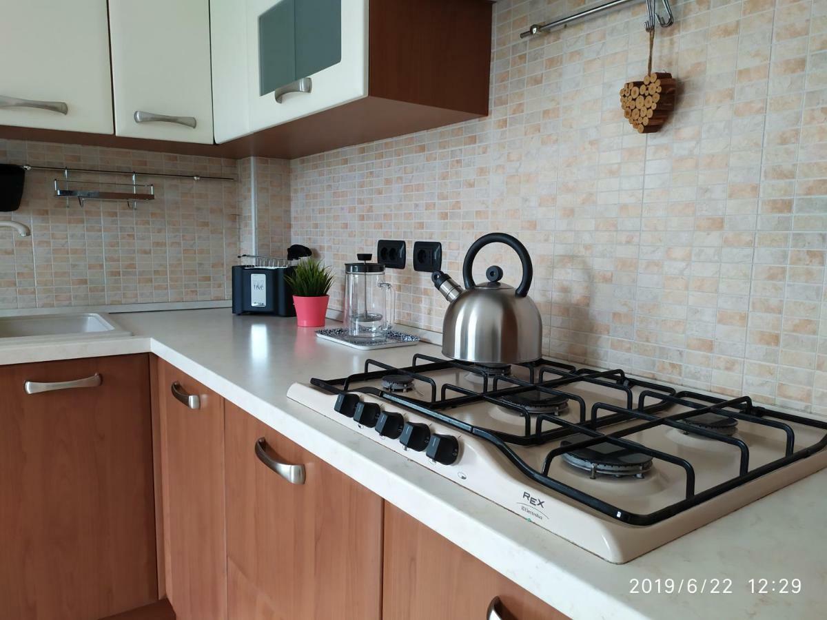 Appartamento Con Giardino A Cisano Di Bardolino Exteriör bild